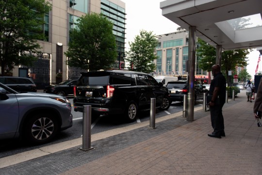 Welcome Reception photo 40